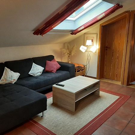 Ferienwohnung Evangeline Borsch Целль-ан-дер-Мозель Экстерьер фото